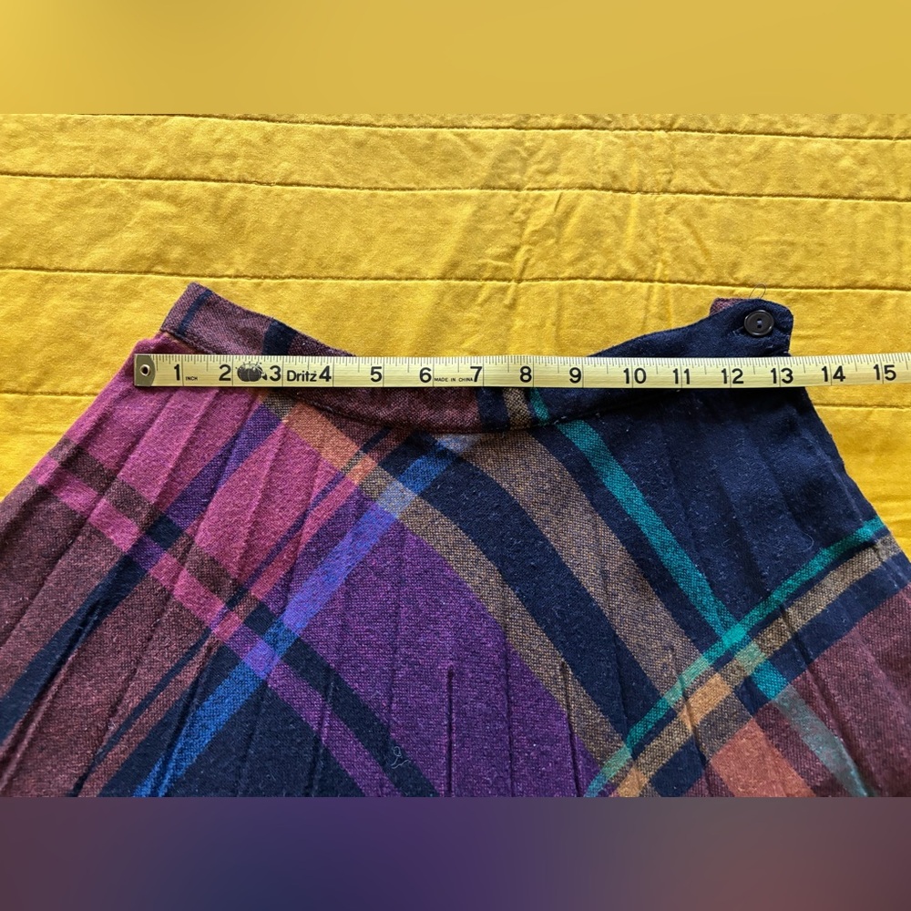VINTAGE: Stunning Plaid A-line Shirt - Picture 4 of 8